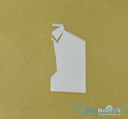 剪一个工作衬衫