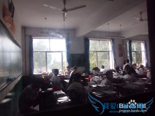 家长怎样教育读初中的孩子