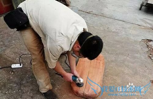 详细介绍红木茶盘的制作过程