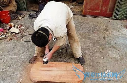 详细介绍红木茶盘的制作过程