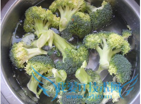 怎么做素炒西兰花?