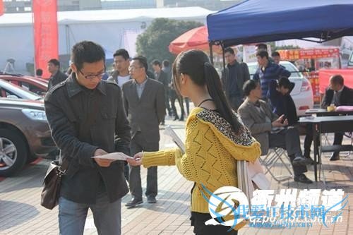 大学期间都有哪些方式挣零花钱?