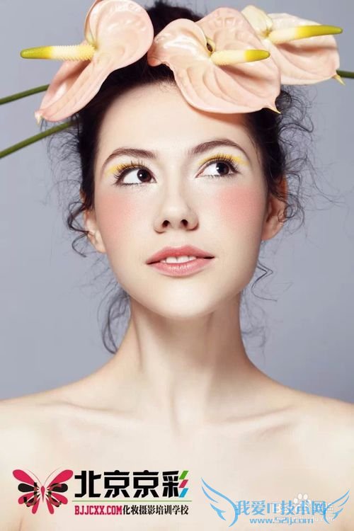 刚毕业的化妆师找工作应该注意哪些问题