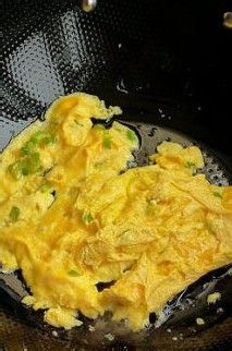 *西瓜皮怎样做最好吃--西瓜皮炒鸡蛋