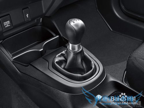 开手动挡必戒六大坏习惯,快来看你中招了没。