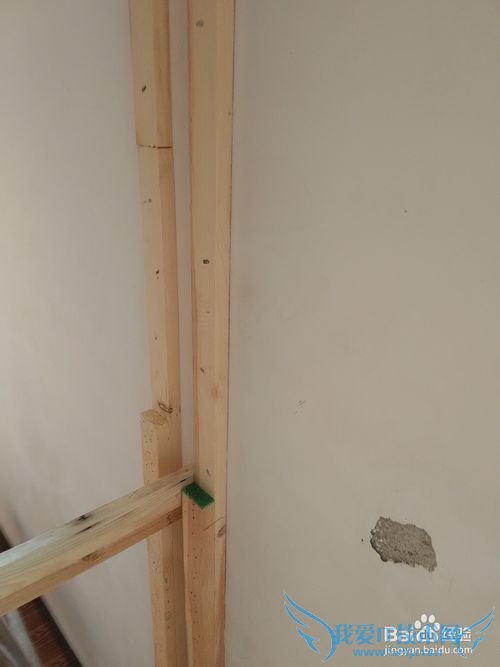 木工装潢简单隔墙