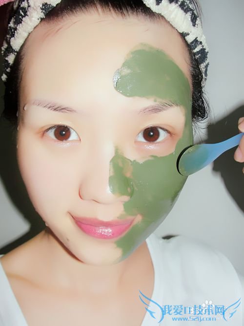 火山泥的功效作用/火山泥能祛痘祛黑头吗