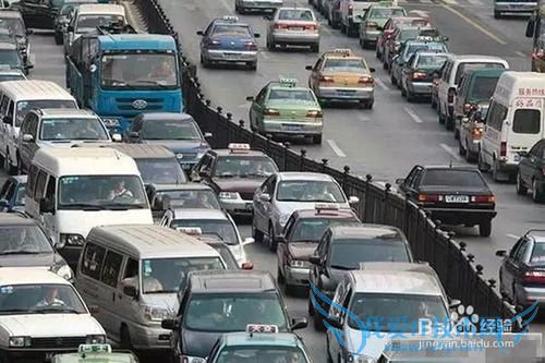 90%车主没用这个按键,这么多年车白开了!