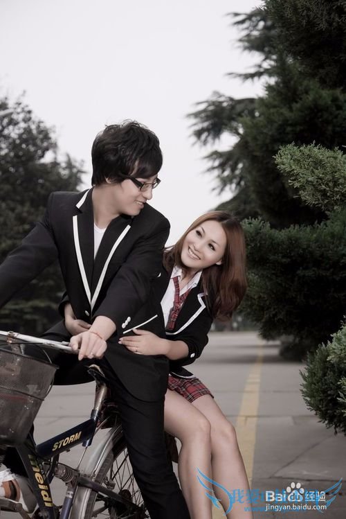 大学情侣如何度过假期异地的时光?